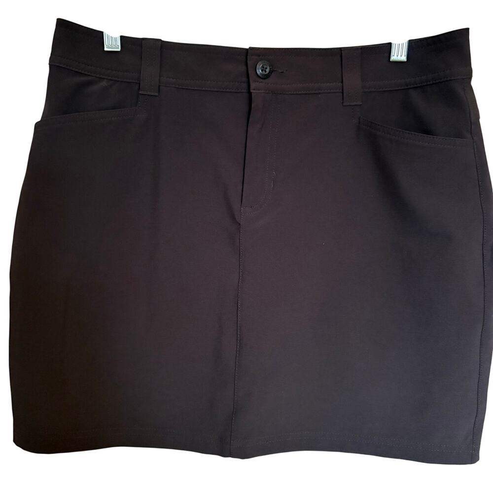 Eddie Bauer skort black size 8
